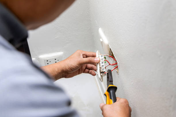 Best Electrical Outlet Repair  in Waipahu, HI